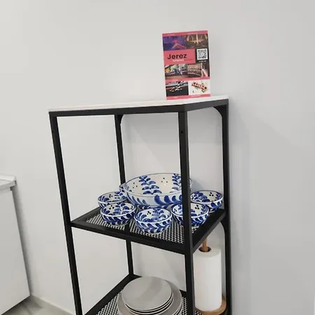 Allo Apartments 